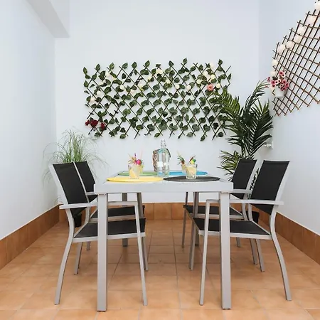 Sbh1 Beautiful 1 Bedroom In Center Appartamento