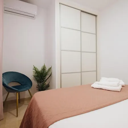 Apartment Sbh1 Beautiful 1 Bedroom In Center